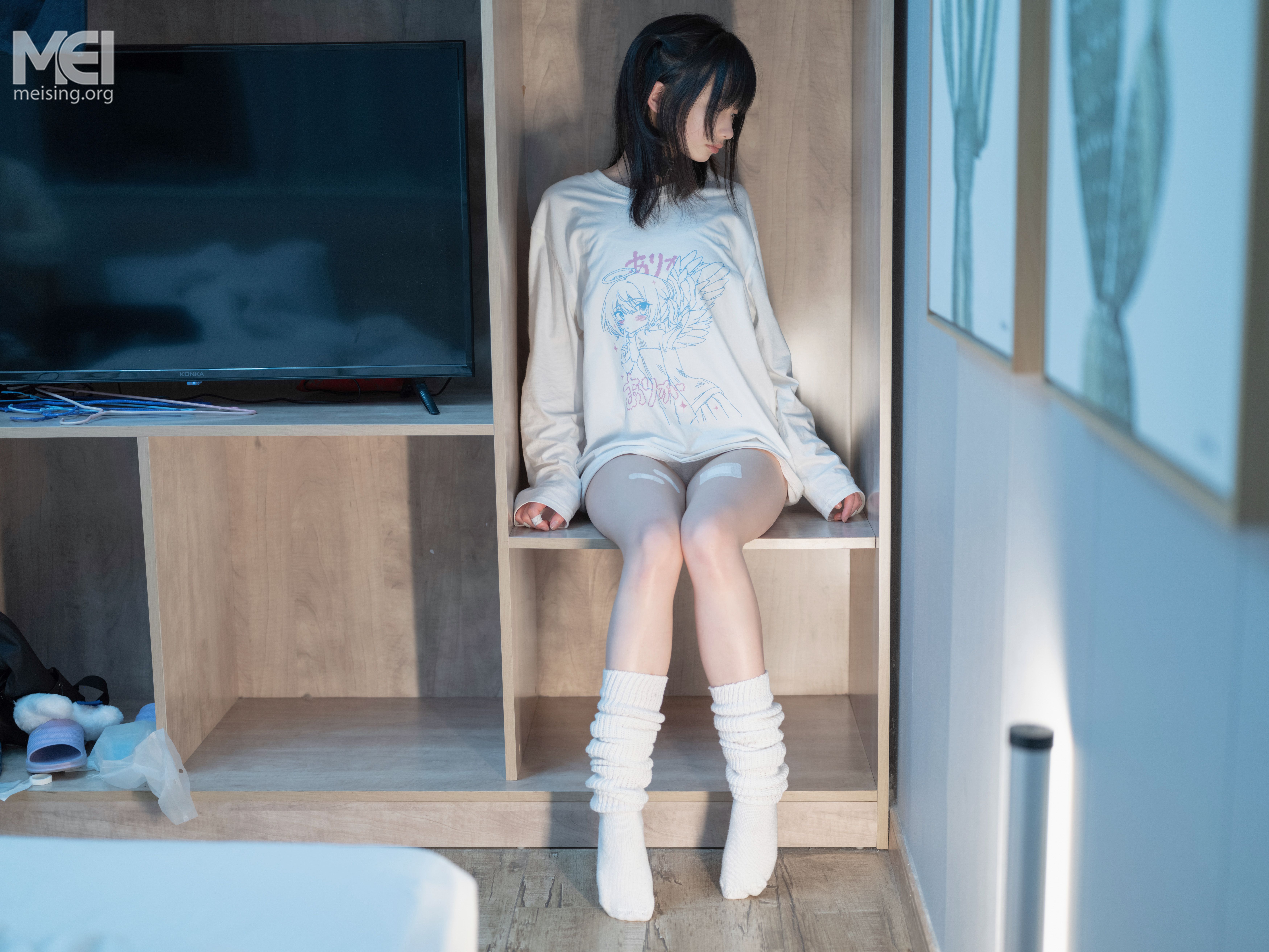 人気アイドル千澄最新作・ルーズソックス少女 [43P-109.72MB]-雪绒社