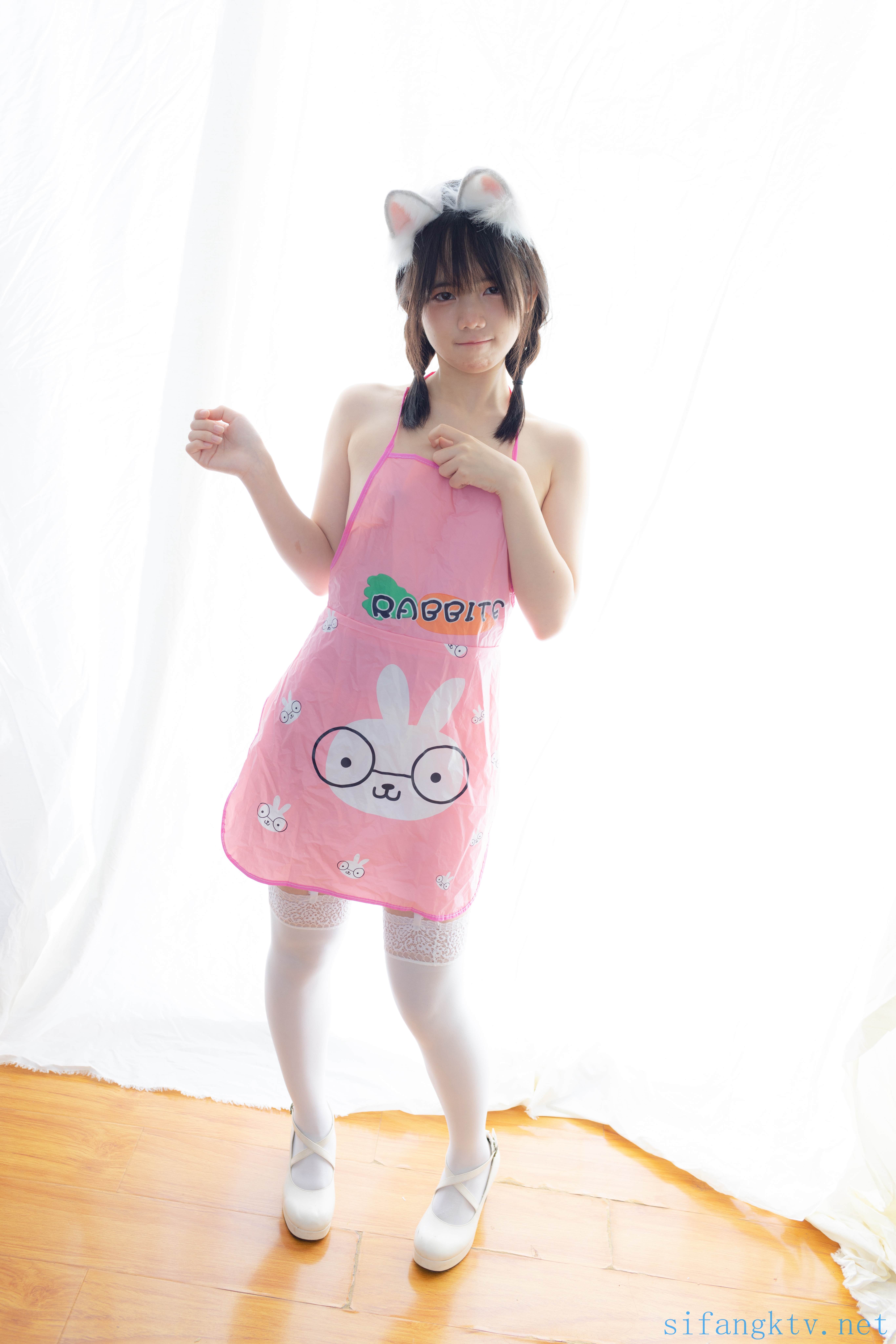 图片[2]-内部定制 小鱼 粉色肚兜 [92P-1V-1.99GB]-雪绒社