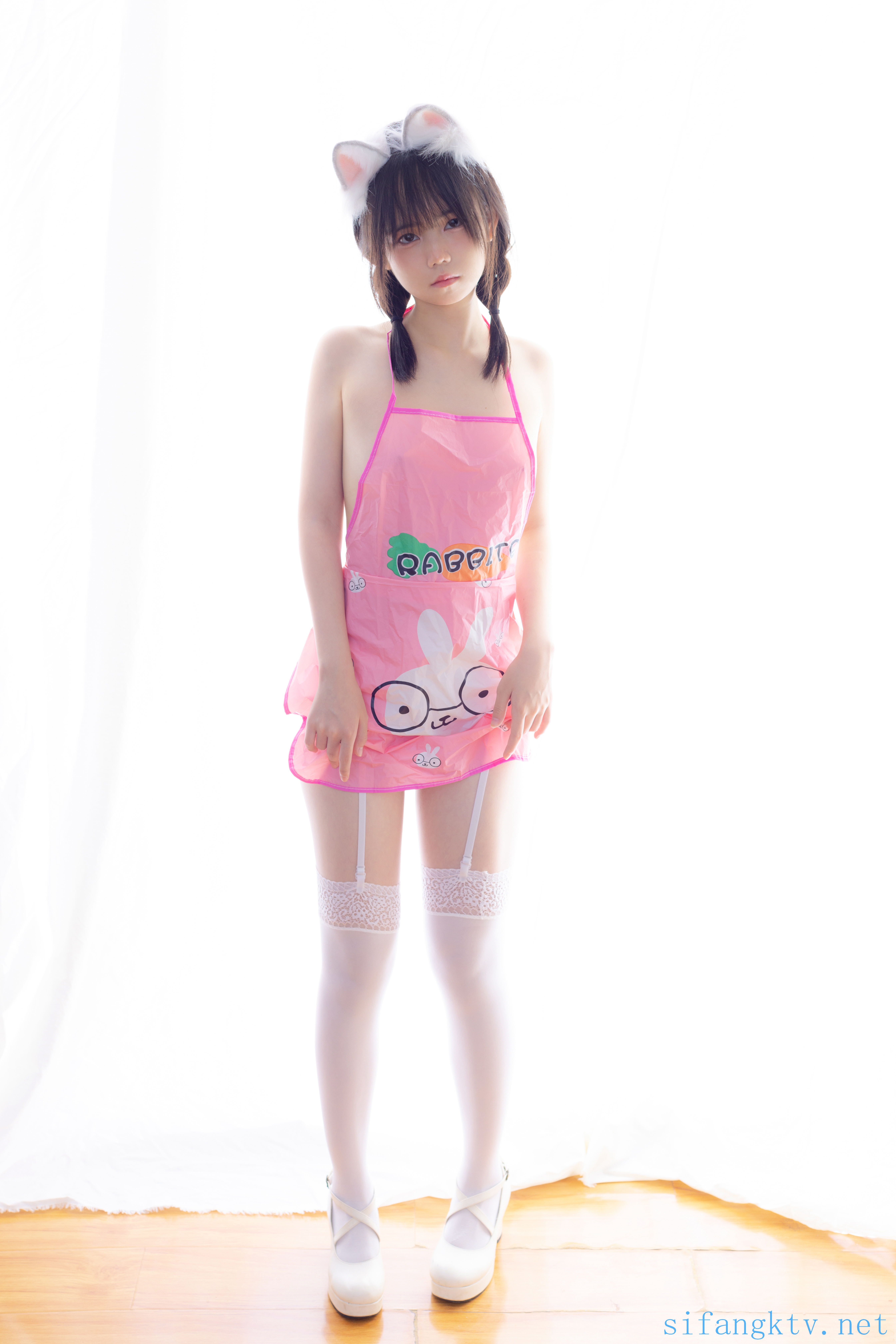 图片[4]-内部定制 小鱼 粉色肚兜 [92P-1V-1.99GB]-雪绒社